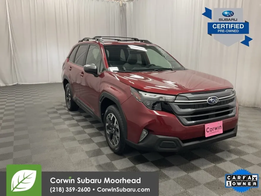 2025 Subaru Forester Premium photo 1