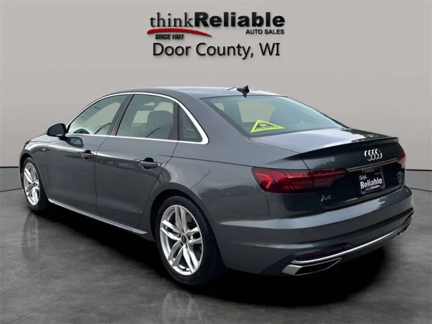 2023 Audi A4 S line Plus 45 TFSI photo 1