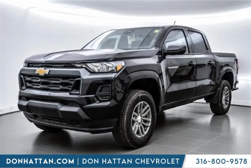 2026 Chevrolet Colorado LT photo 1