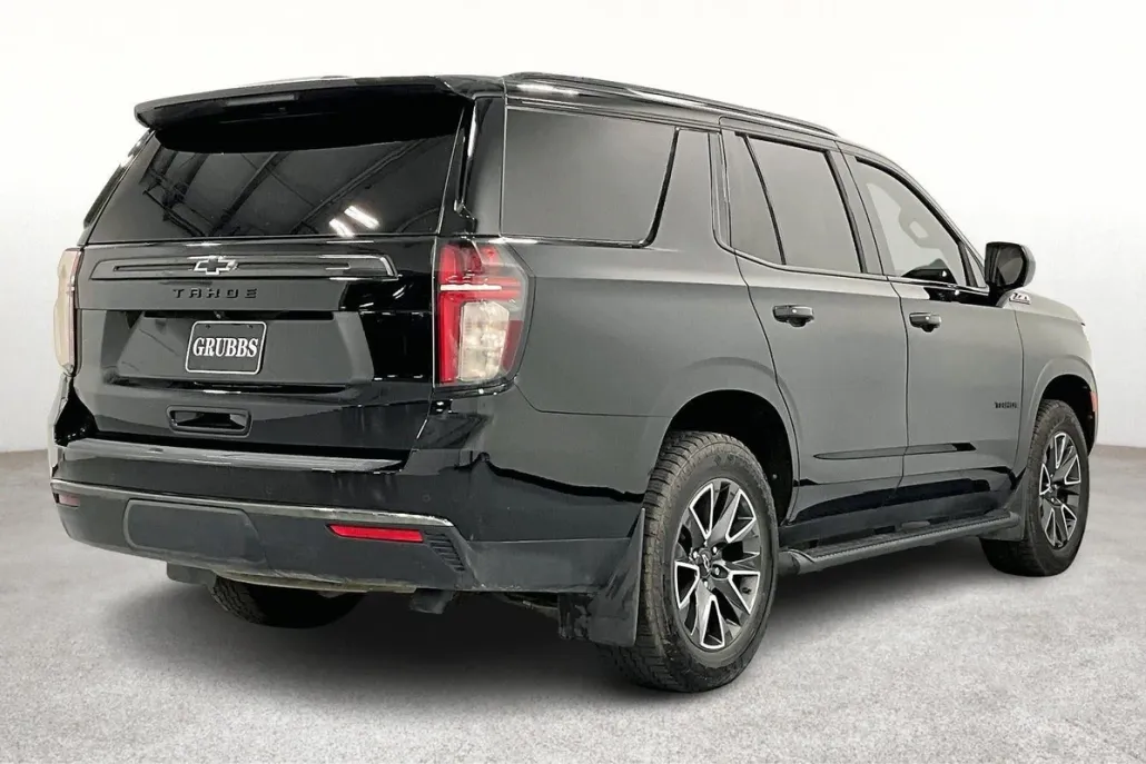 2022 Chevrolet Tahoe Z71 photo 1