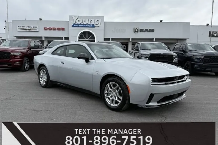 2025 Dodge Charger R/T photo 1