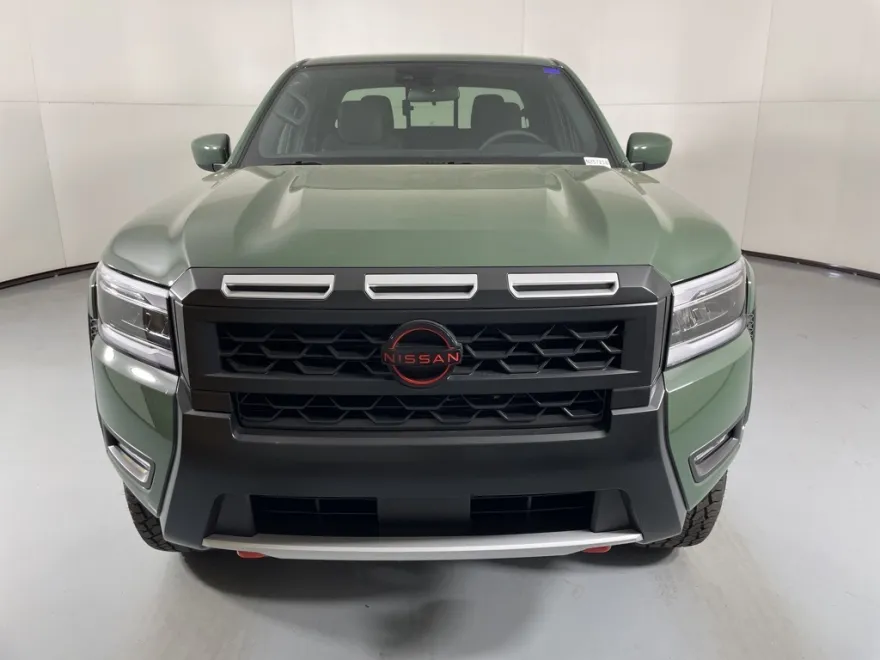 2025 Nissan Frontier Crew Cab PRO-4X photo 1