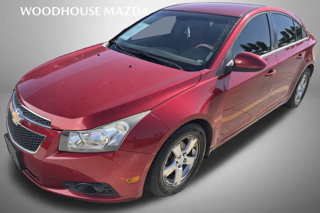 2012 Chevrolet Cruze photo 1