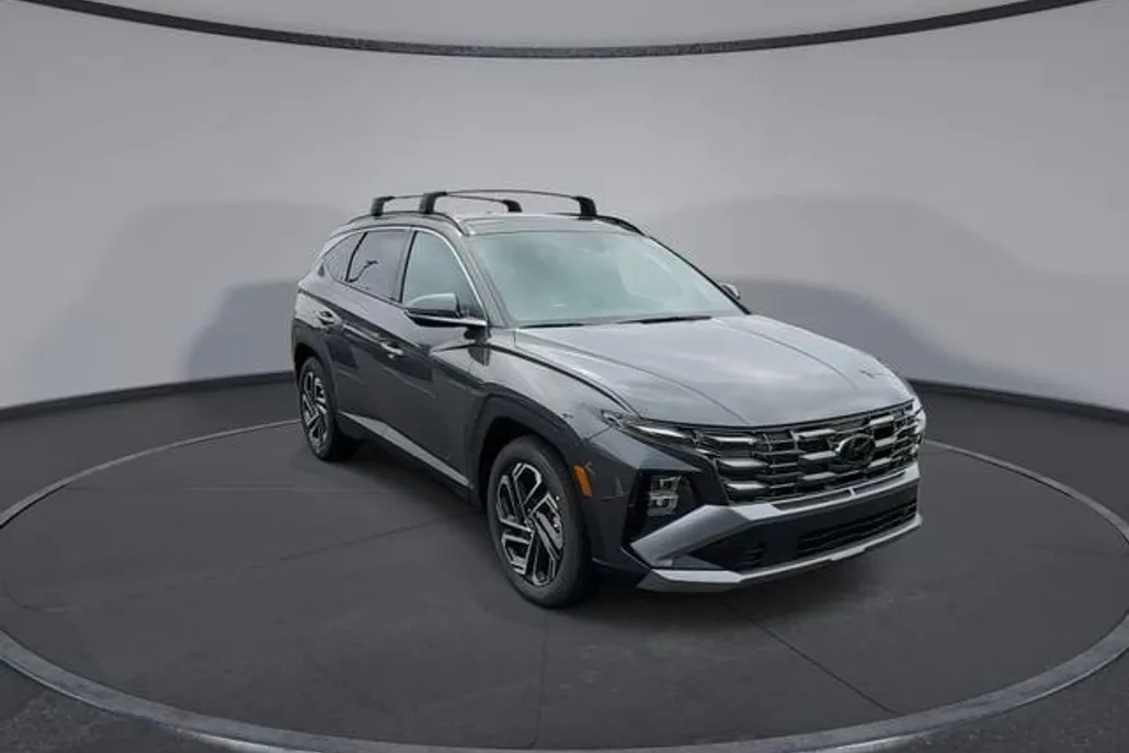 2025 Hyundai Tucson Limited photo 1