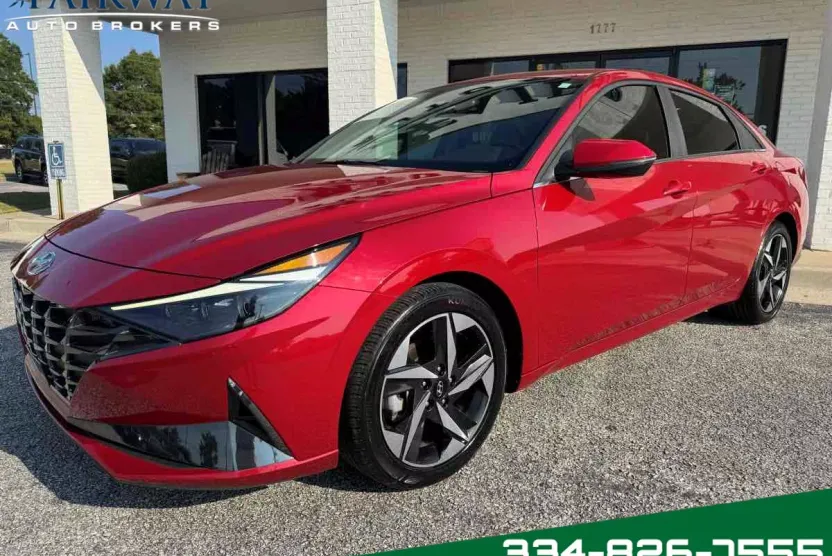 2023 Hyundai Elantra Limited photo 1