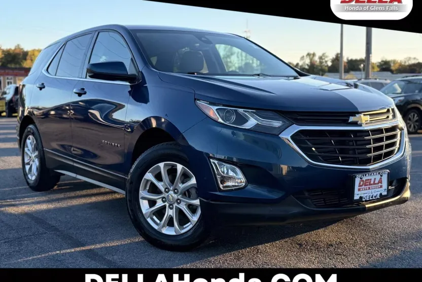 2020 Chevrolet Equinox LT photo 1