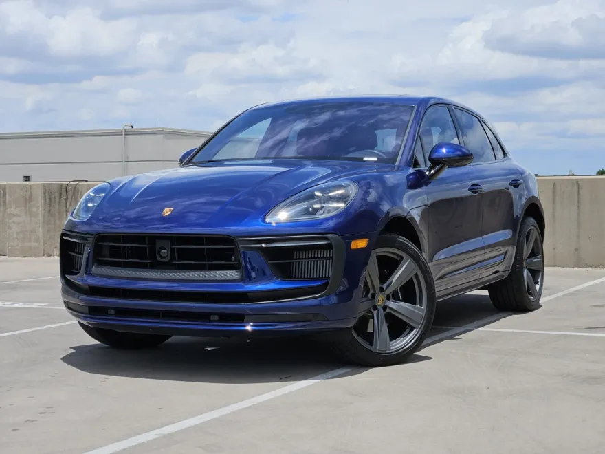 2025 Porsche Macan S photo 1