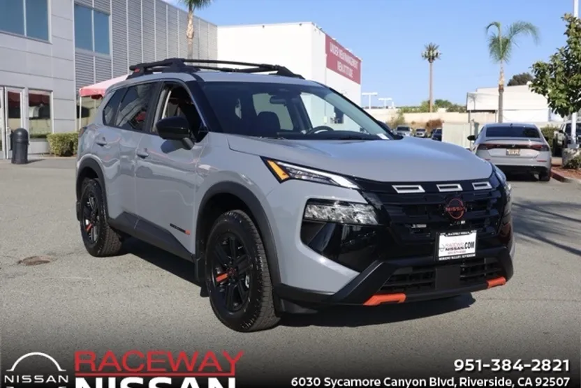 2026 Nissan Rogue SV photo 1