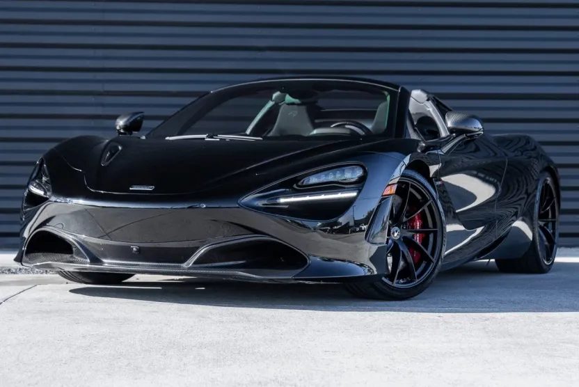2023 Mclaren 720S photo 1