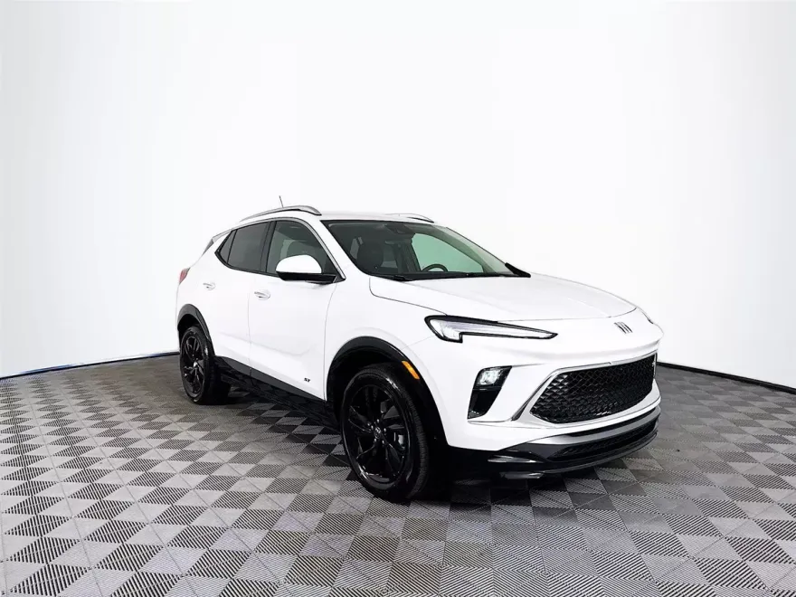 2026 Buick Encore GX Sport Touring photo 1