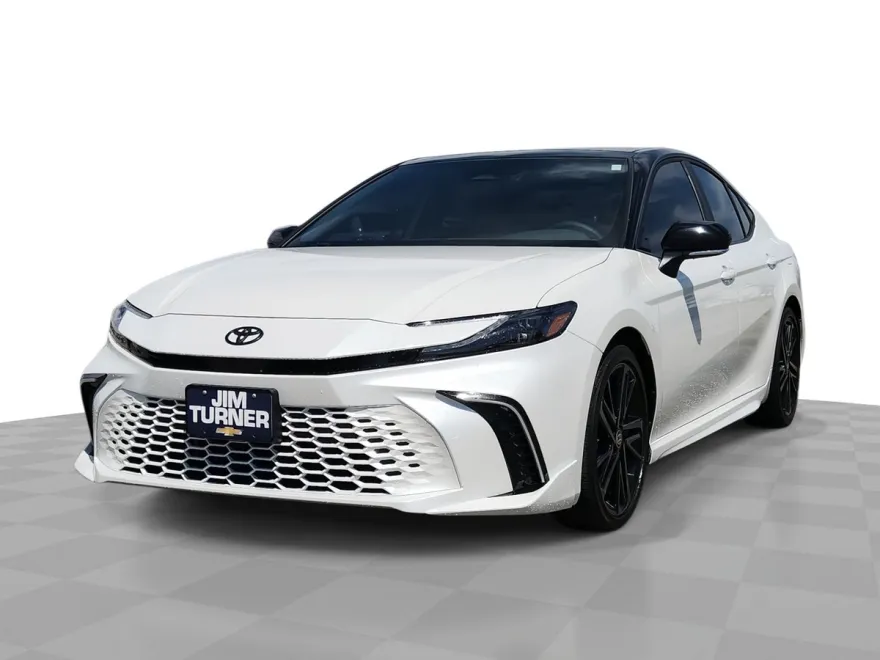 2025 Toyota Camry XSE photo 1