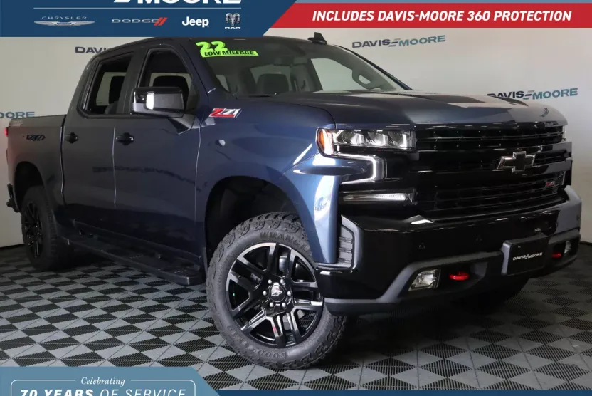 2022 Chevrolet Silverado 1500 LT Trail Boss photo 1