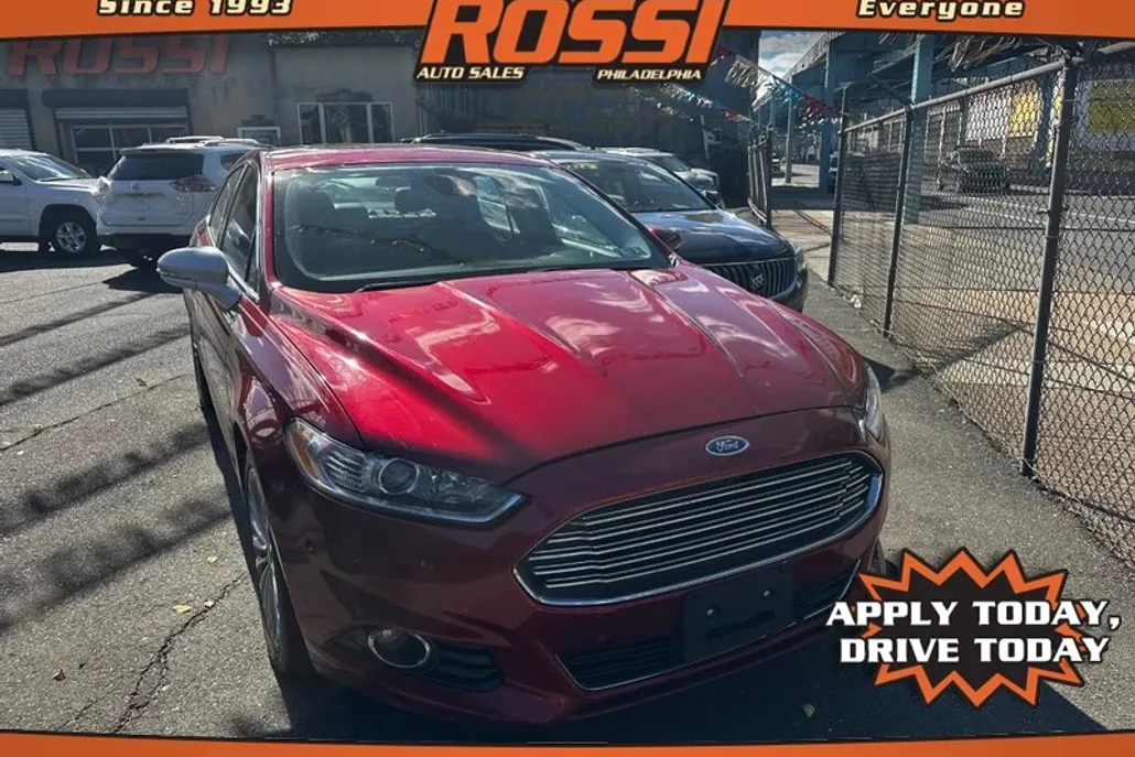 2013 Ford Fusion Titanium photo 1