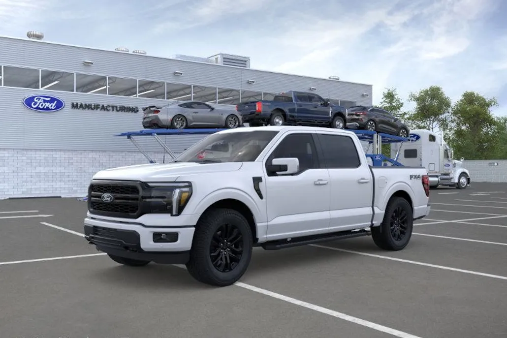 2025 Ford F-150 Lariat photo 1