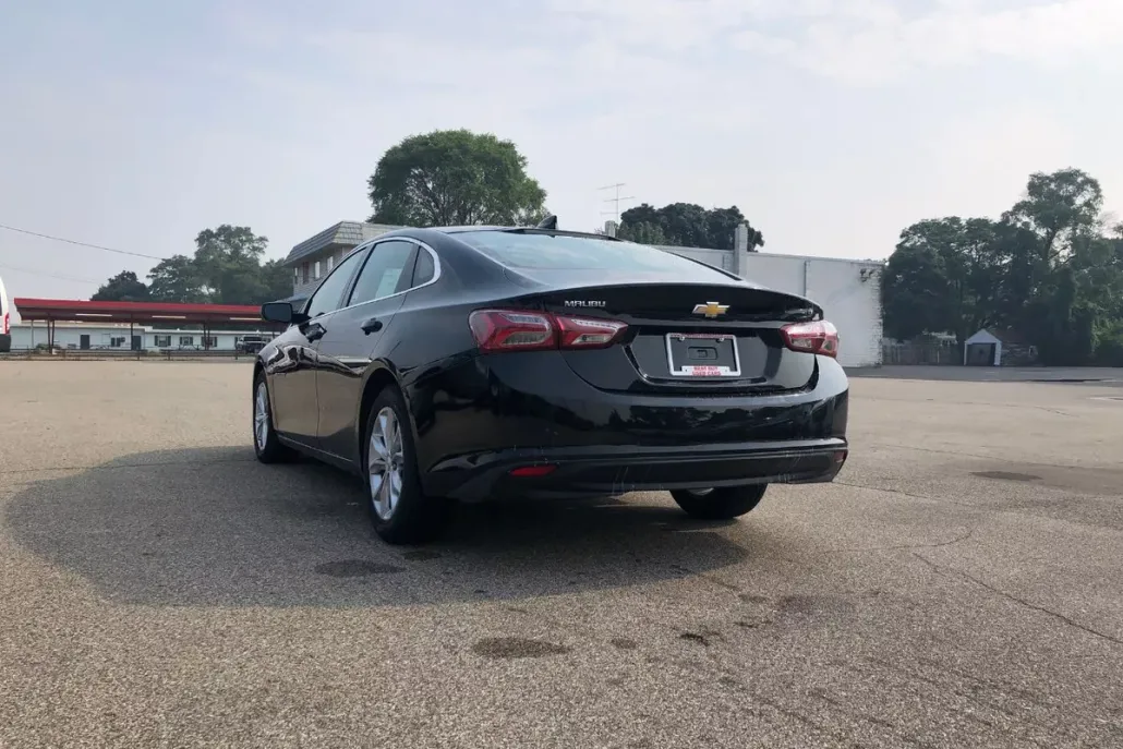 2020 Chevrolet Malibu 1LT photo 1
