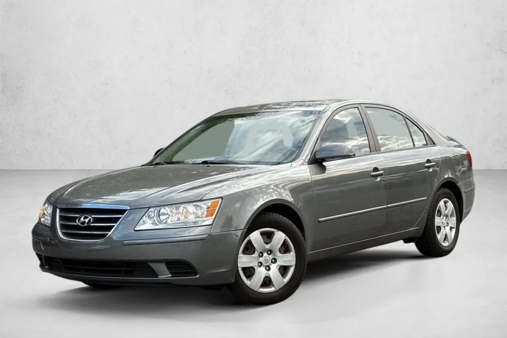 2010 Hyundai Sonata GLS photo 1