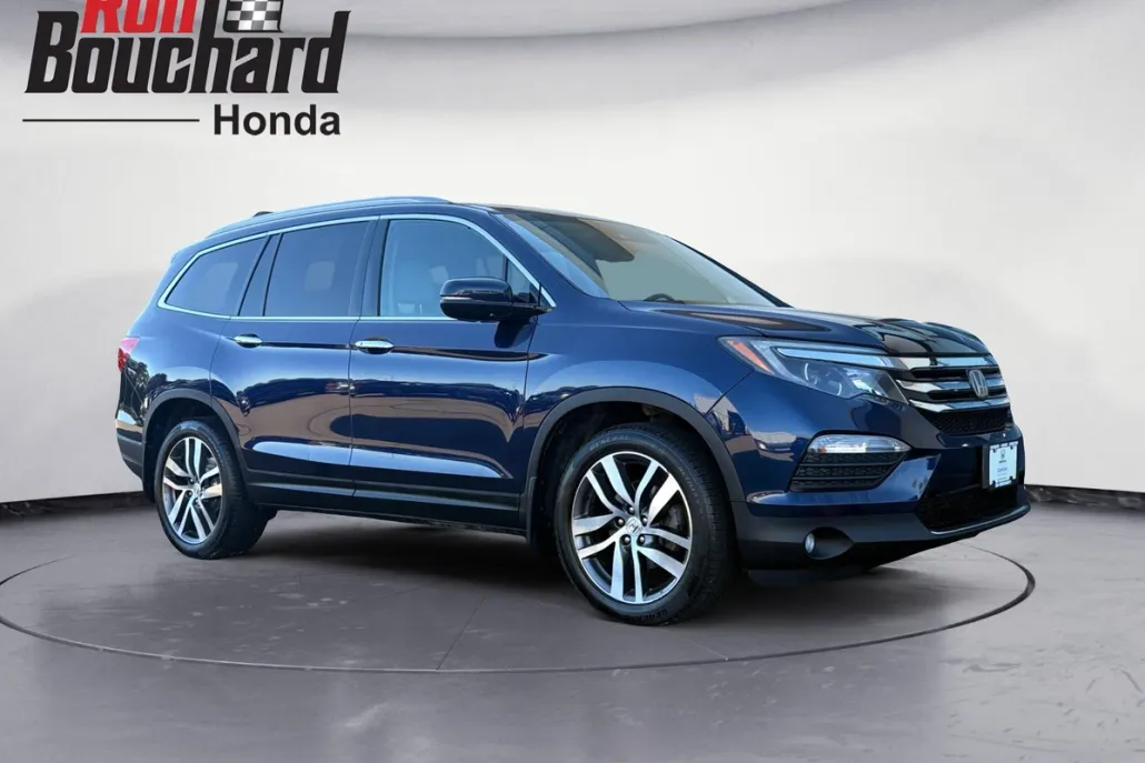 2016 Honda Pilot Elite photo 1