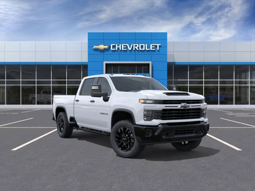2026 Chevrolet Silverado 2500HD Custom photo 1
