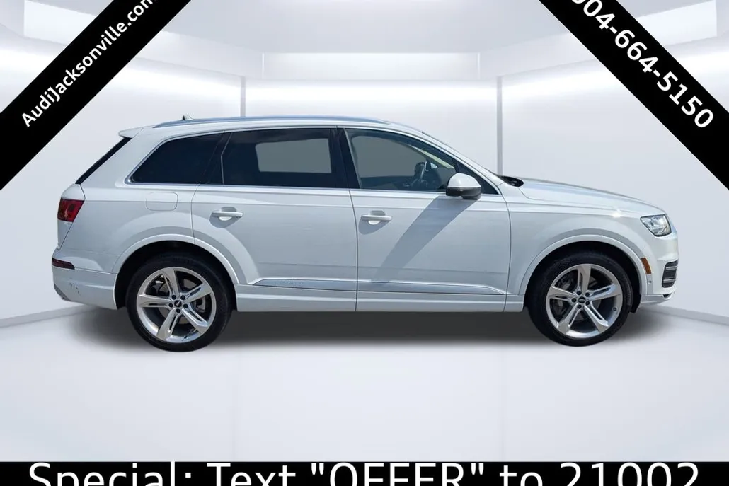 2019 Audi Q7 55 Prestige photo 1