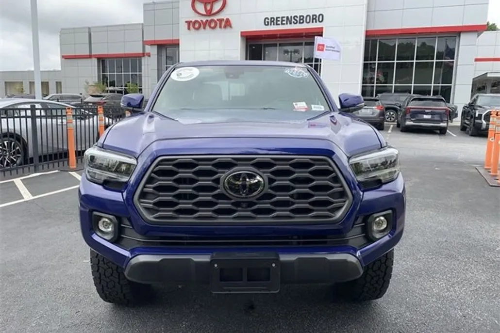 2022 Toyota Tacoma TRD V6 photo 1