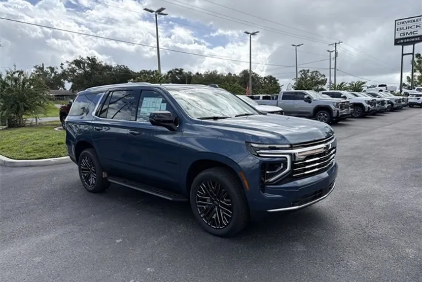 2026 Chevrolet Tahoe LT photo 1