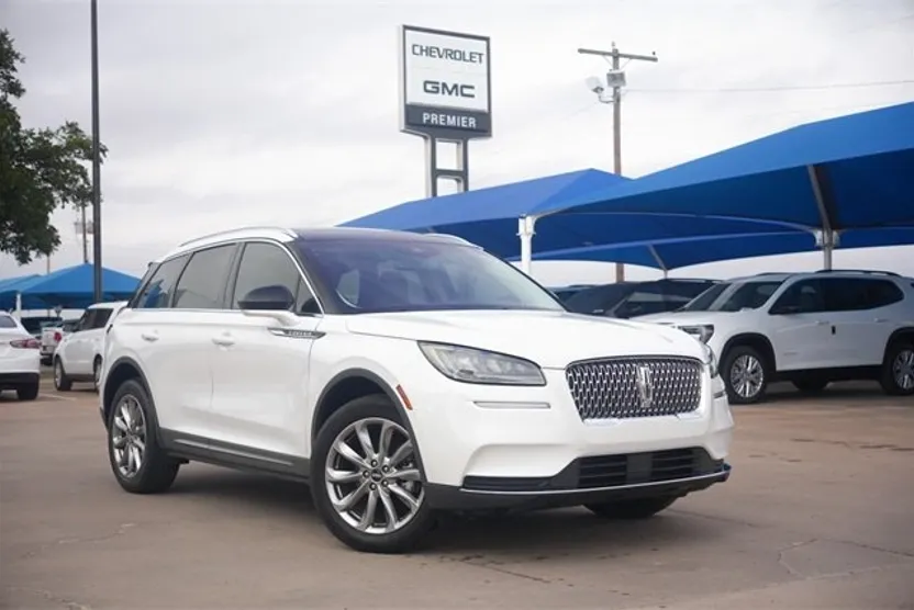 2022 Lincoln Corsair Standard photo 1