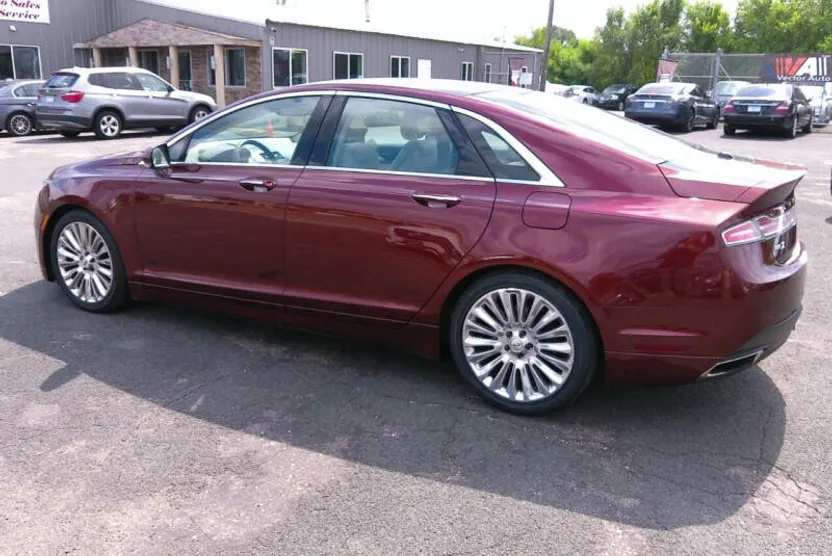 2016 Lincoln MKZ photo 1