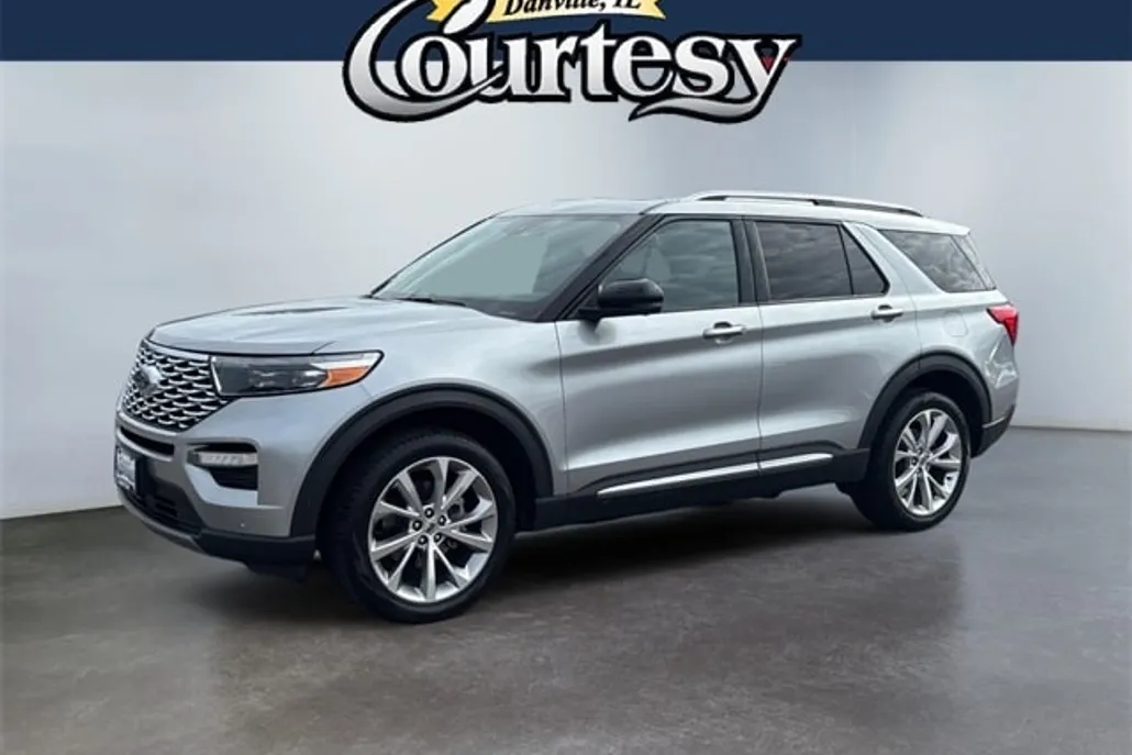 2022 Ford Explorer Platinum photo 1