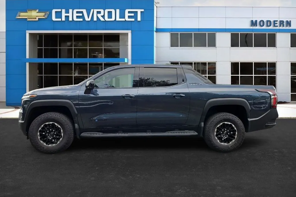 2026 Chevrolet Silverado EV Trail Boss photo 1