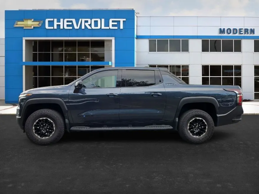 2026 Chevrolet Silverado EV Trail Boss photo 1