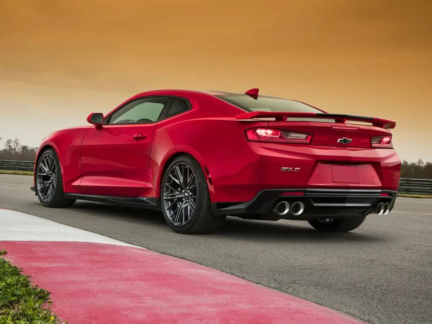 2018 Chevrolet Camaro ZL1 photo 1