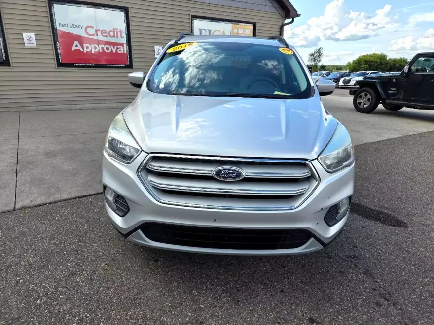 2018 Ford Escape SE photo 1