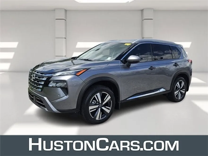 2025 Nissan Rogue SL photo 1