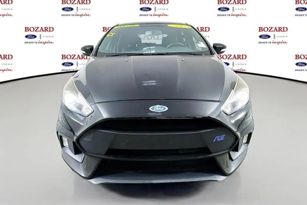 2017 Ford Focus RS photo 1