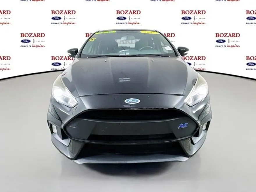 2017 Ford Focus RS photo 1