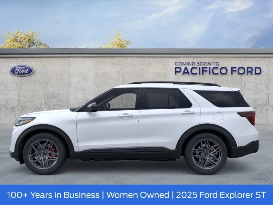 2025 Ford Explorer ST photo 1