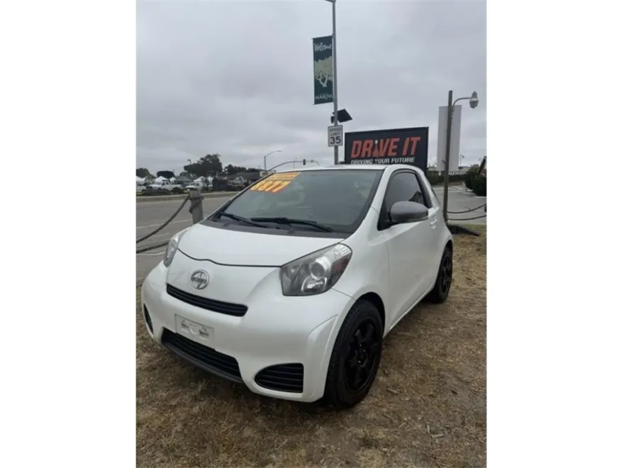 2013 Scion iQ photo 1