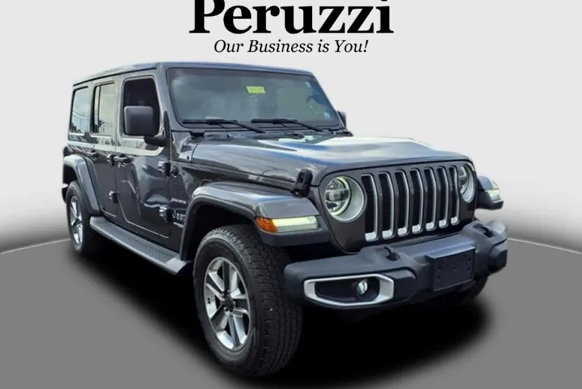 2021 Jeep Wrangler Unlimited Sahara photo 1