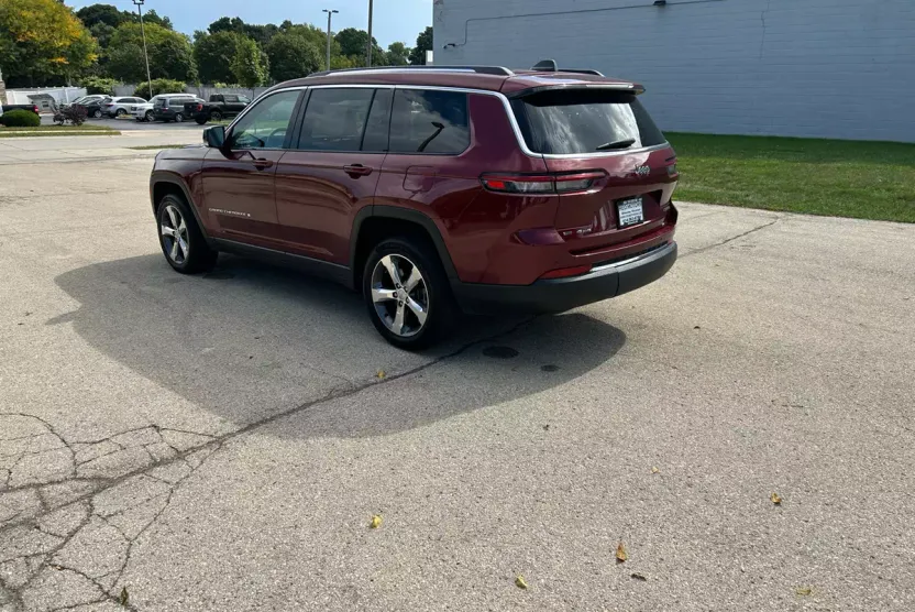 2021 Jeep Grand Cherokee Limited photo 1