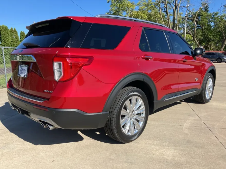 2022 Ford Explorer King Ranch photo 1