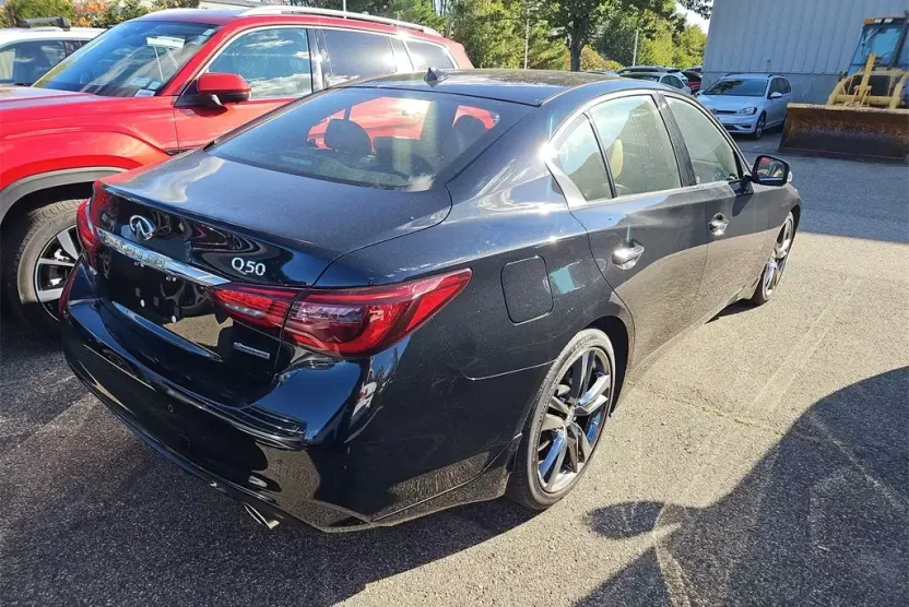 2021 Infiniti Q50 3.0t Signature Edition photo 1