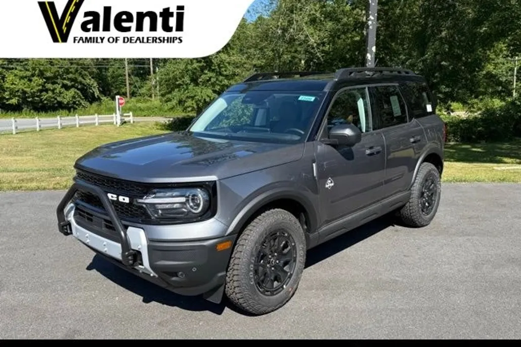 2025 Ford Bronco Sport Outer Banks photo 1