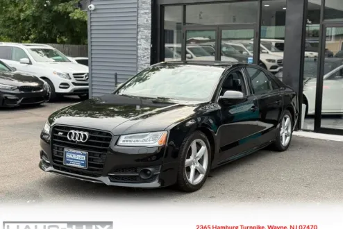 2017 Audi S8 Quattro Plus photo 3