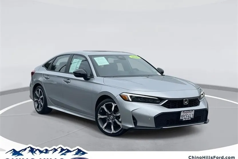 2025 Honda Civic Hybrid Sport Touring photo 1