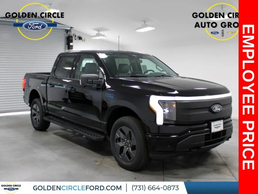2025 Ford F-150 Lightning photo 1