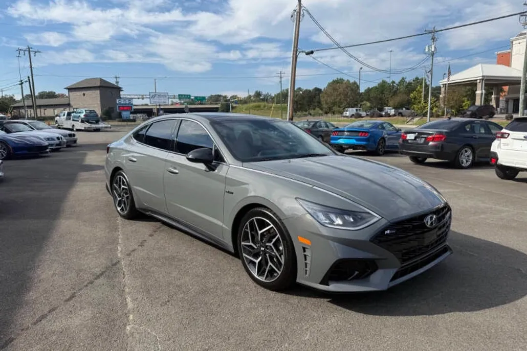 2021 Hyundai Sonata N Line photo 1