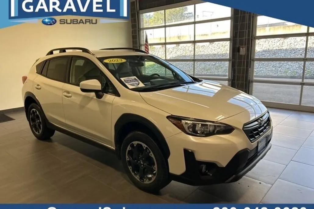 2023 Subaru Crosstrek Premium photo 1