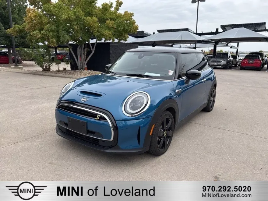 2024 Mini Cooper 2 Door Hardtop SE photo 1