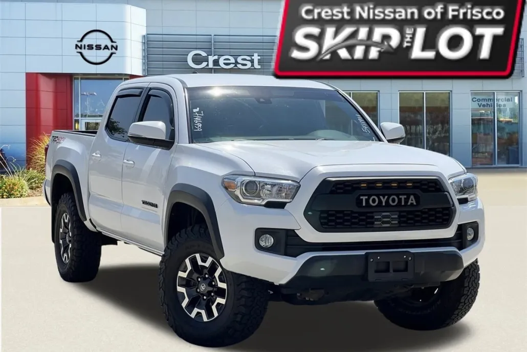2019 Toyota Tacoma TRD Off-Road photo 1