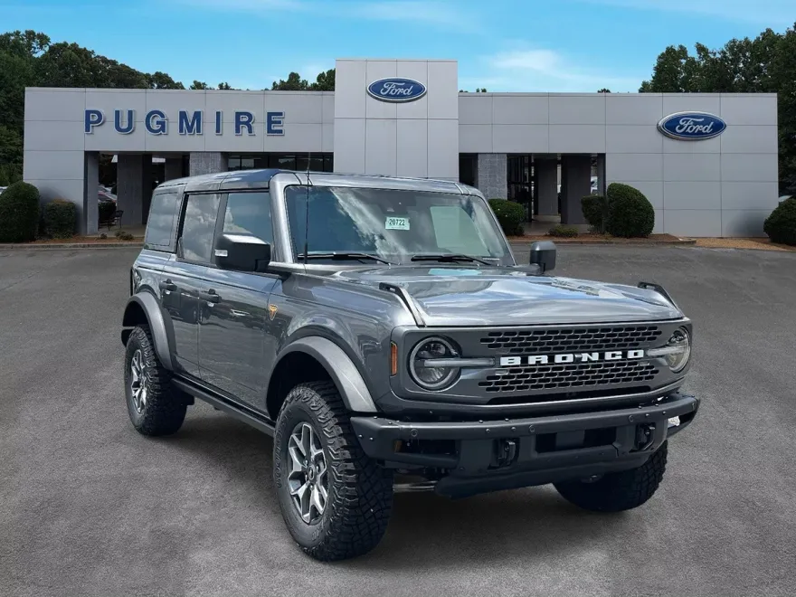 2025 Ford Bronco Badlands photo 1
